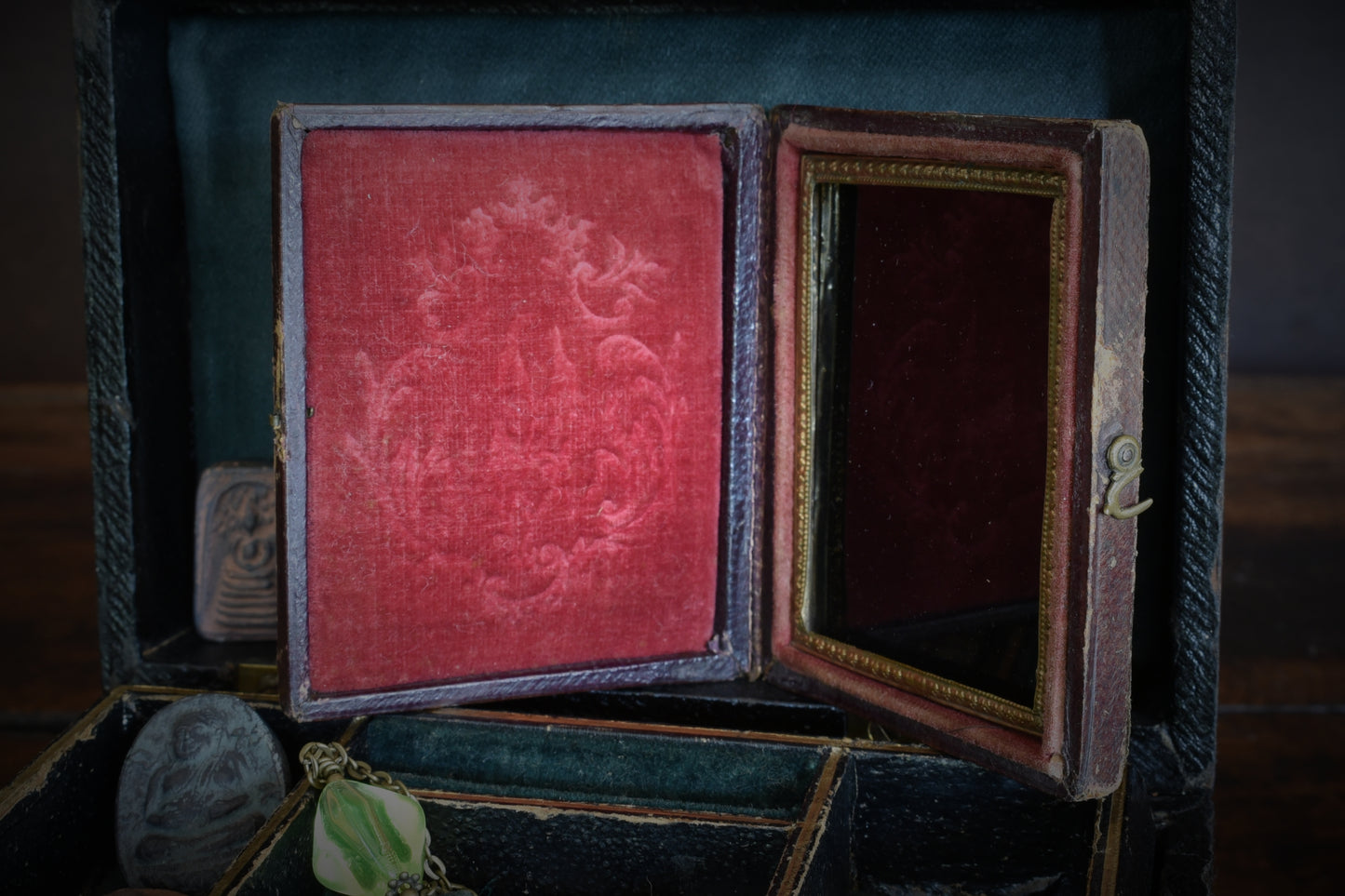 Heartwood Seance Box