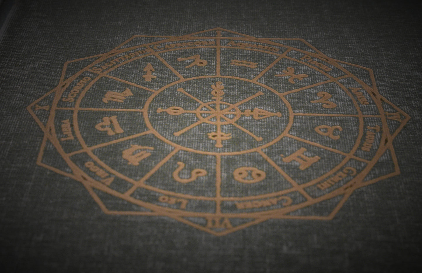 Hermetica: The Wheel of Twelve